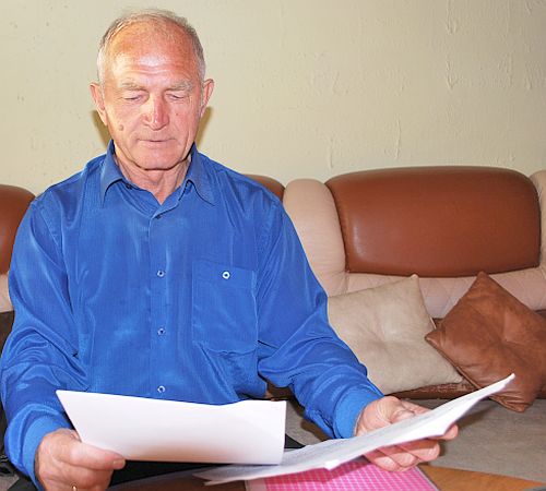 Комсомольчанин Александр Филимонов готов до победного конца биться за скромные права «семипалатинцев», удостоенных статуса ветерана труда.