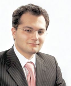 Артур Шамилов