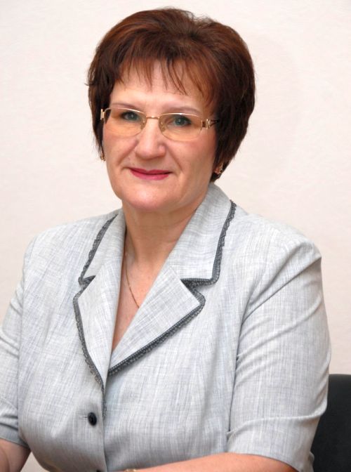 Депутат Александра Гаврилова (ее уточненный доход за прошлый год - 2 143 887 рублей)