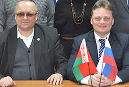 Владимир Максимов и Александр Бобцов (слева направо)