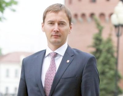 Денис Тихонов