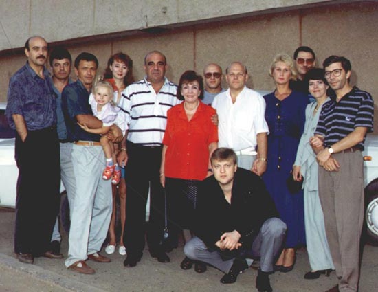 Руководство хабаровского общака. Крайний справа - интеллигент Игорь Ример