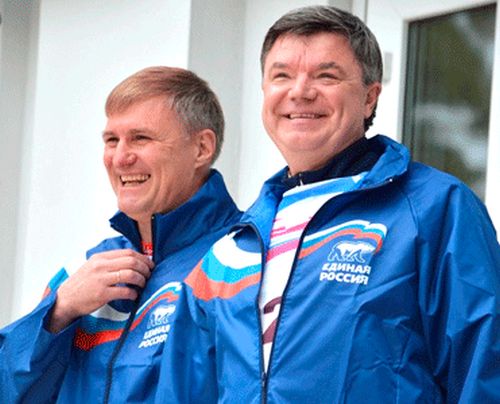 Пока Виктор Чудов (справа) сидит за решеткой, обязанности спикера в думе исполняет Сергей Луговской. Кто будет теперь новым спикером?