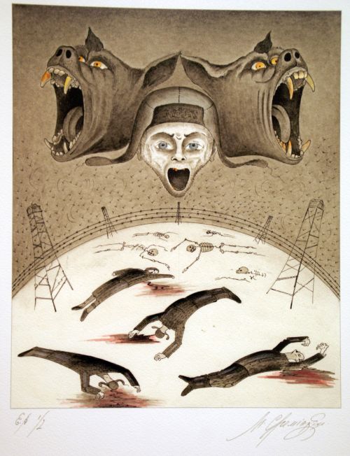 Работы Шемякина вызвали живой интерес магаданцев.