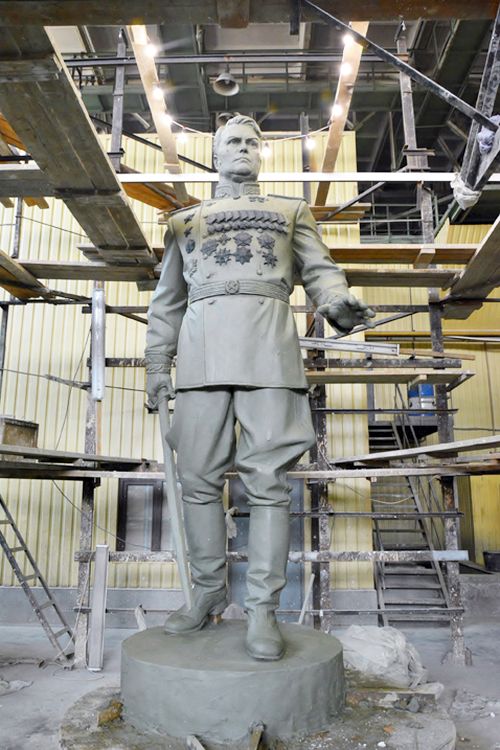 Памятник маршалу Василевскому. Фото Сергея Акулича