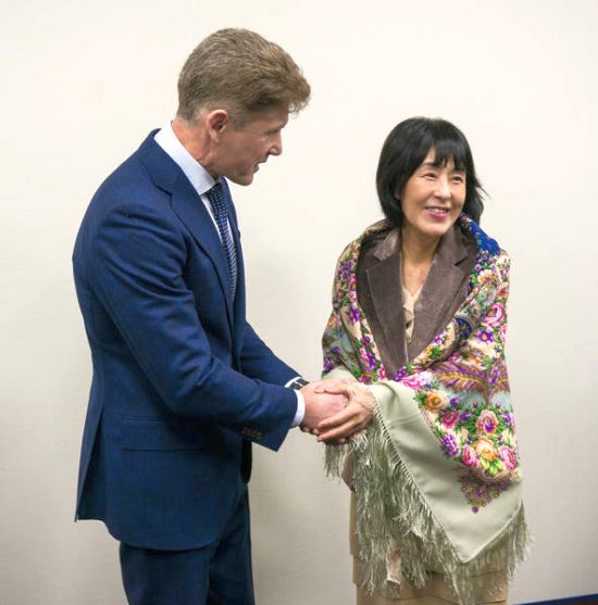 Губернатор Сахалина Олег Кожемяко и губернатор японской префектуры Хоккайдо Харуми Такахаси