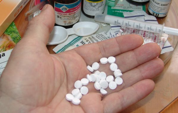 Необходимые лекарства. Фото Сергея Балбашова.