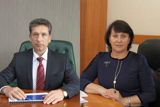 «В октябре 2015 года амурчане - бывший первый заместитель министра сельского хозяйства Амурской области Михаил Кузьменко и замминистра сельского хозяйства Приамурья Тамара Муленкова - получили посты на Сахалине. Кузьменко сначала стал первым замминистра, затем министром. Тамара Муленкова - его первый зам.», - пишет ИА «Амур.инфо»