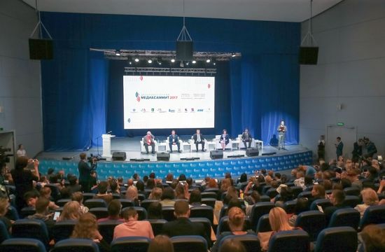 В рамках Четвертого Дальневосточного МедиаСаммита, который прошел в Приморье 8 и 9 июня в кампусе Дальневосточного университета, прошло почти 100 тематических секций. Фото: Игорь Новиков, администрация Приморского края.