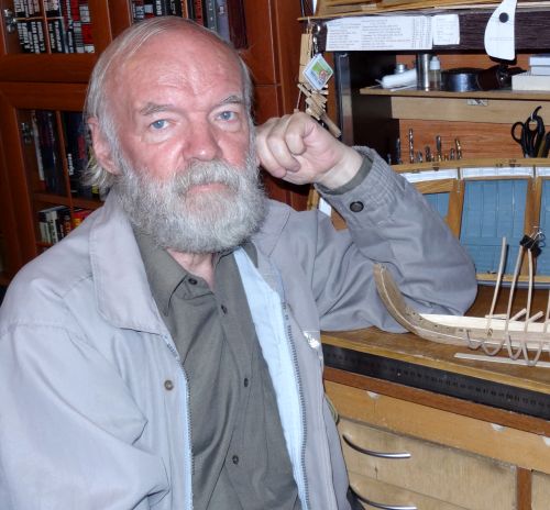 Владимир Иванов-Ардашев, с думой о будущих книгах