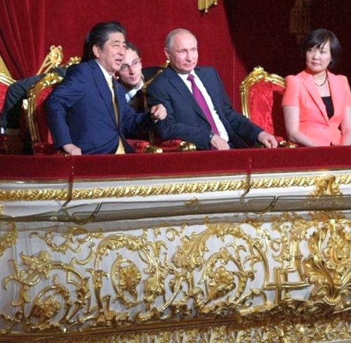 Синдзо Абэ и Владимир Путин. Фото: РИА Новости