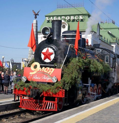 Ретро-поезд «Победа» на паровозной тяге. Фото автора