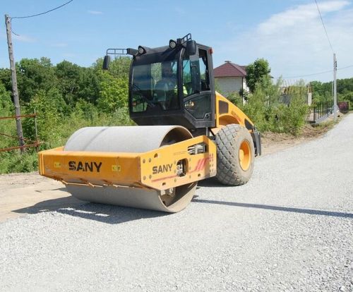 В каждом сельском поселении района организованы группы общественного контроля за ремонтом дорог. Фото автора