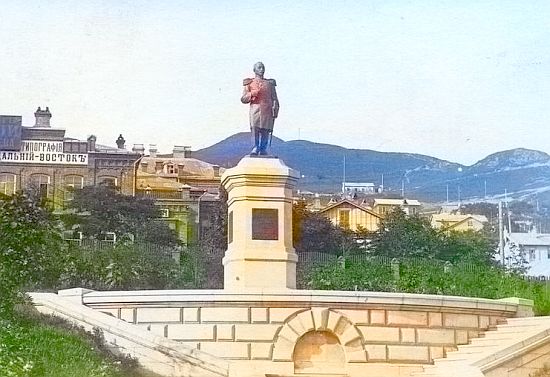 Разрушение памятника Завойко было варварством