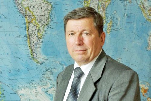 Александр Латкин