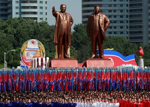 Парад, посвященный 70 летию КНДР в Пхеньяне. Фото из архива ГК
