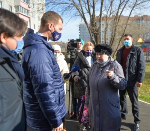 Врио глава региона пообщался с местными жителями.