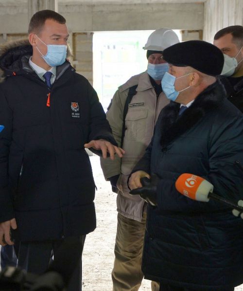 Михаил Дегтярев и Сергей Кравчук (слева направо)