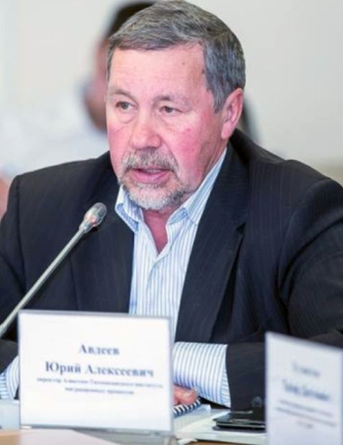 Юрий Авдеев - ведущий научный сотрудник Тихоокеанского института географии ДВО РАН, кандидат экономических наук, исследователь миграционных процессов