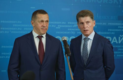 Юрий Трутнев и Олег Кожемяко