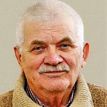 Александр Чернявский