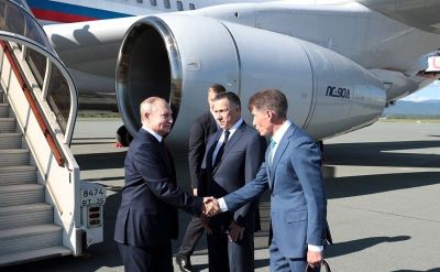 Владимир Путин прибыл во Владивосток