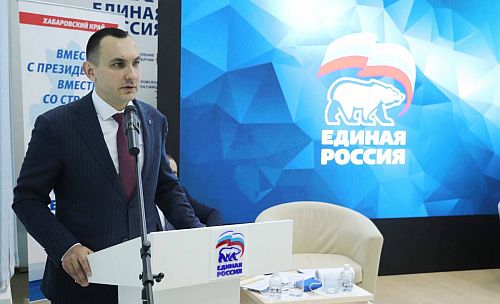 Максим Иванов