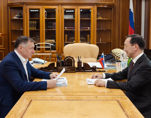 Марат Хуснуллин и Айсен Николаев