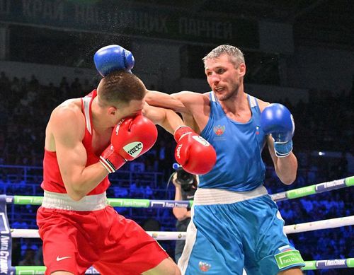 Андрей Замковой в бою