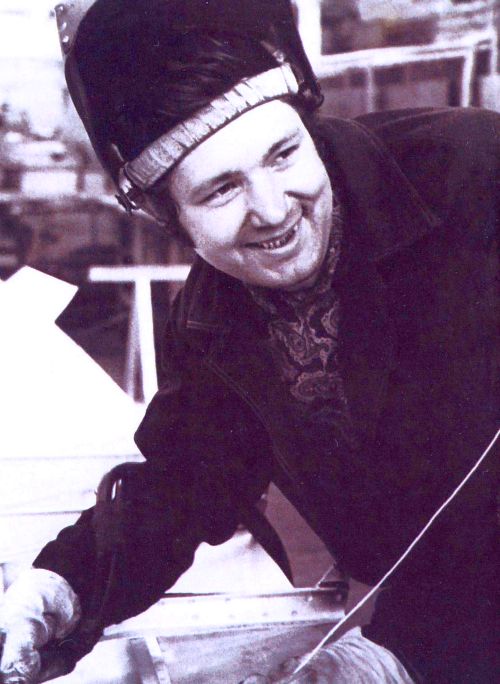 Виктор Ишаев начинал работать со сварщика-аргонщика. Фото из архива.