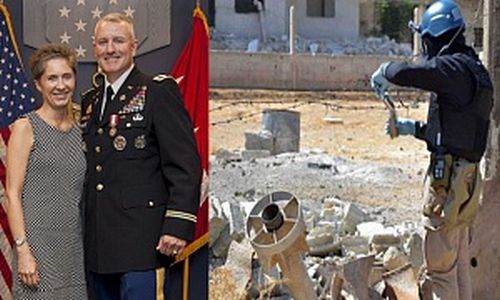 Энтони Дж. Макдональд с супругой