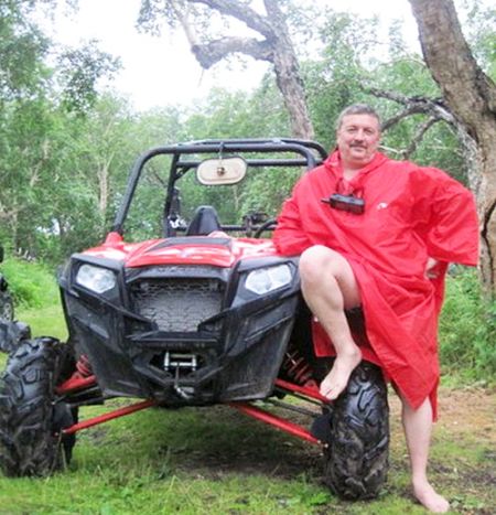 Юрий Петров