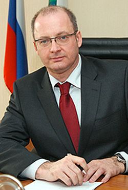 Александр Давиденко