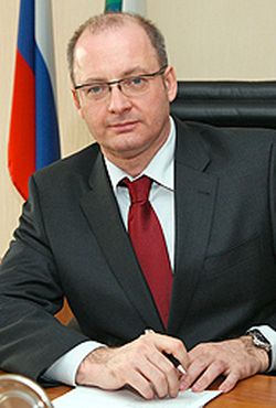 Александр Давиденко