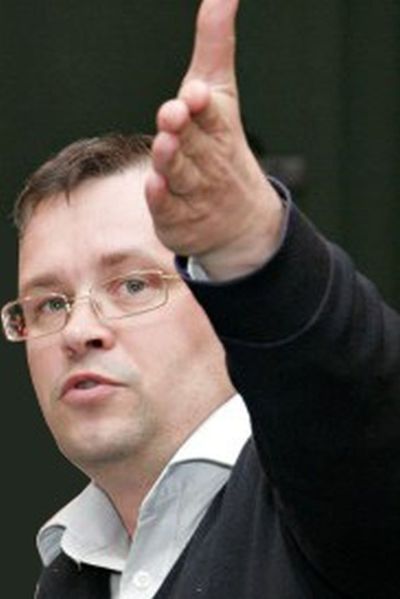 Сергей Плешаков