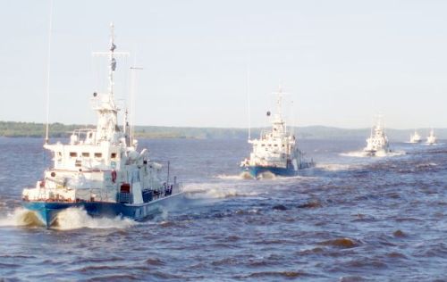На Амуре началась пограничная навигация