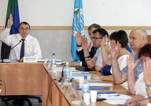 Единогласно