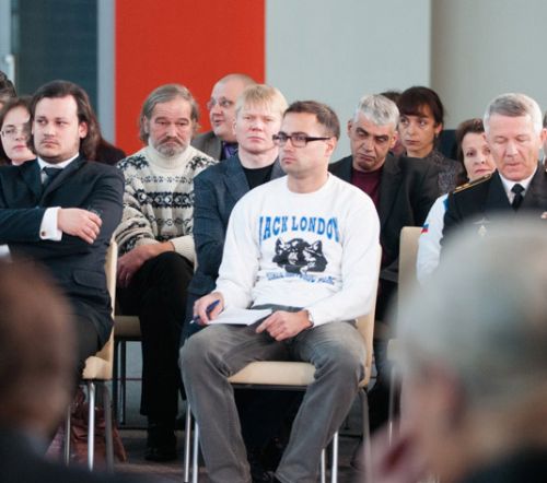 Общественность смотрит на губернатора с неподдельным воодушевлением