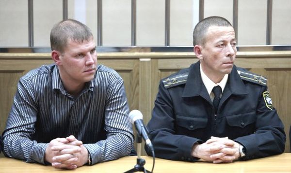 Матрос Гробов и командир Лаврентьев на суде