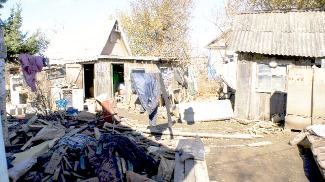 с. Ленинское. Так и живут