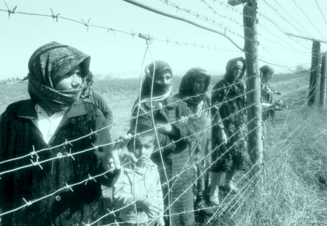 Фотография, представленная на выставке «Мир и Война. Из прежней жизни понаехавших»