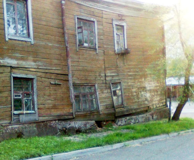 Дом №5 по пер. Дьяченко, он же памятник архитектуры, который, возможно, попытаются продать за рубль.