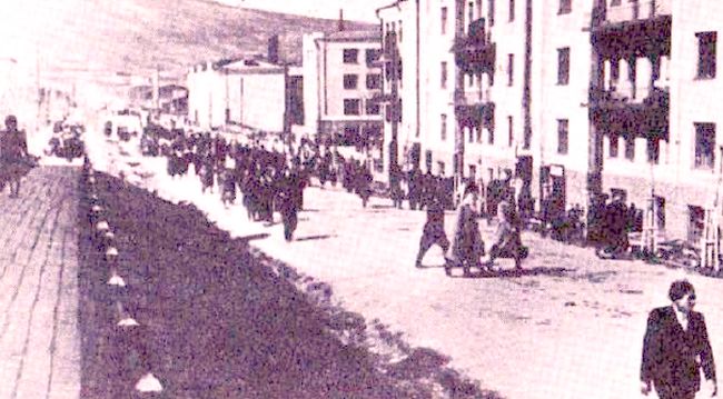 Улица Сталина (сейчас К. Маркса). 1952 год. Магадан.