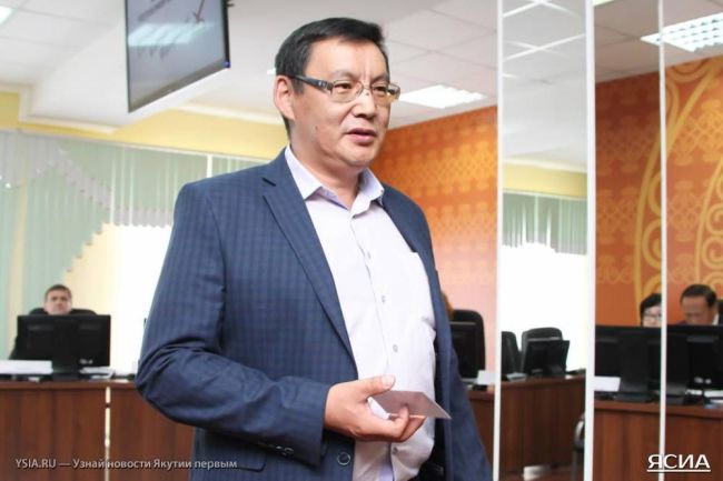 Владимир Максимов