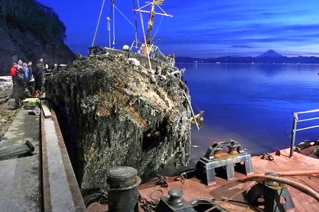 Корабль-призрак в Авачинской губе