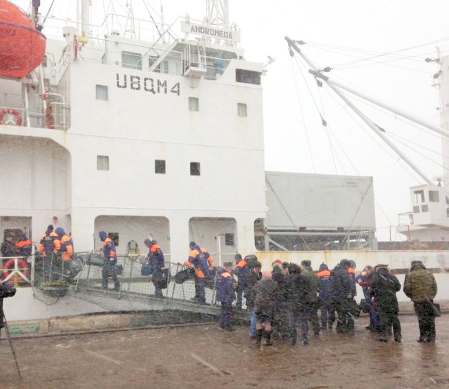 В 10.11 в порт Корсаков прибыло судно «Андромеда»