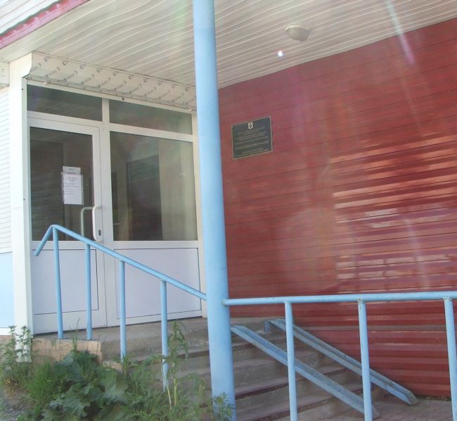 До встречи жителей поселка с руководством ЦРБ педиатрический участок два месяца был вообще закрыт, так как педиатр с Коппинского жилмассива была в отпуске