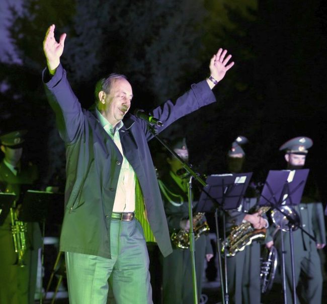 Александр Левинталь