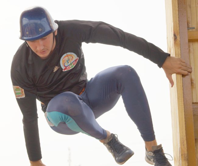 Роман Гребенюк - лучший пожарный.