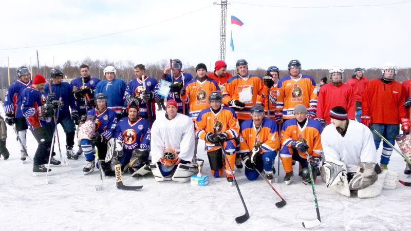Заветинская команда на самодельном катке